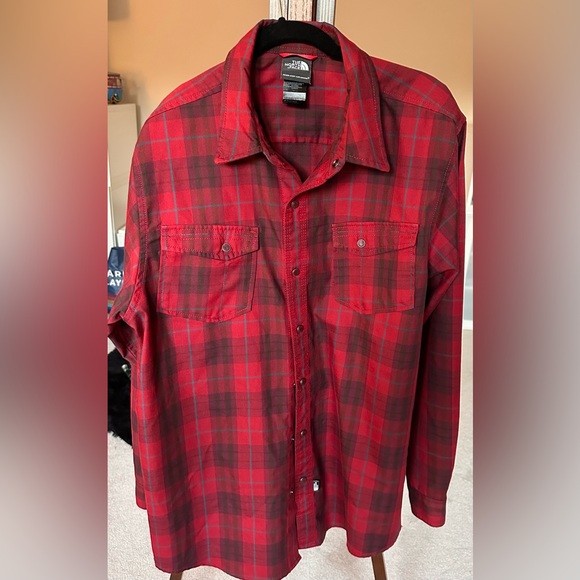 Men’s North Face Red Plaid Snap Button Front Shirt, Large,‎ Vintage - Picture 1 of 4